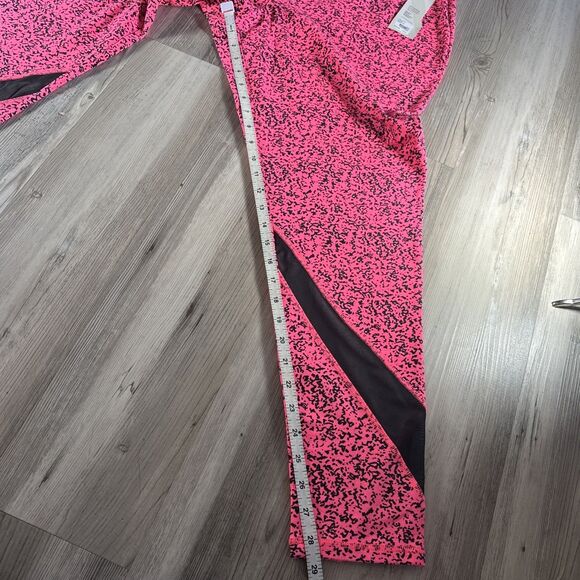 NWT Livi Active Signature Stretch Legging With Mesh Insert Size 22/24 - Picture 8 of 11